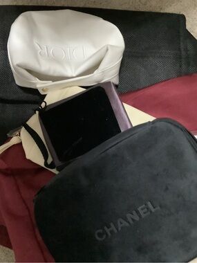 Chanel Black Velvet Travel Pouch - Elegant Women's Accessory